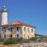 Seaside Welcoming Flat Next To The - Beahost Διαμέρισμα *