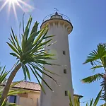 Seaside Welcoming Flat Next To The - Beahost Διαμέρισμα