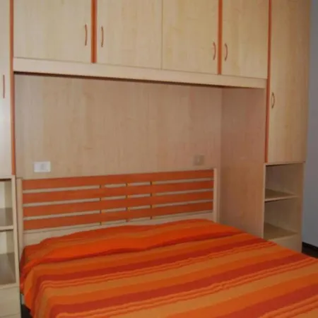 Seaside Welcoming Flat Next To The - Beahost 비비오네