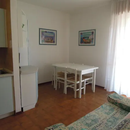 Seaside Welcoming Flat Next To The - Beahost Lägenhet Bibione