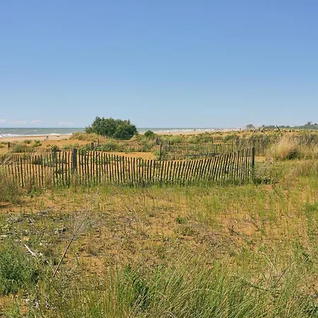 Seaside Welcoming Flat Next To The - Beahost Lägenhet *