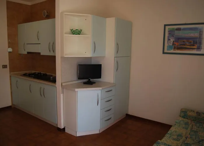 Seaside Welcoming Flat Next To The - Beahost